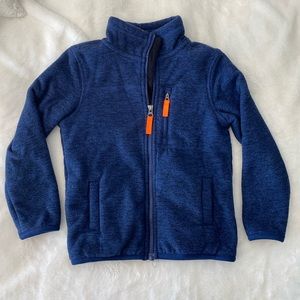 32 degrees Heat boys fleece sweatshirt, size XS (5/6)